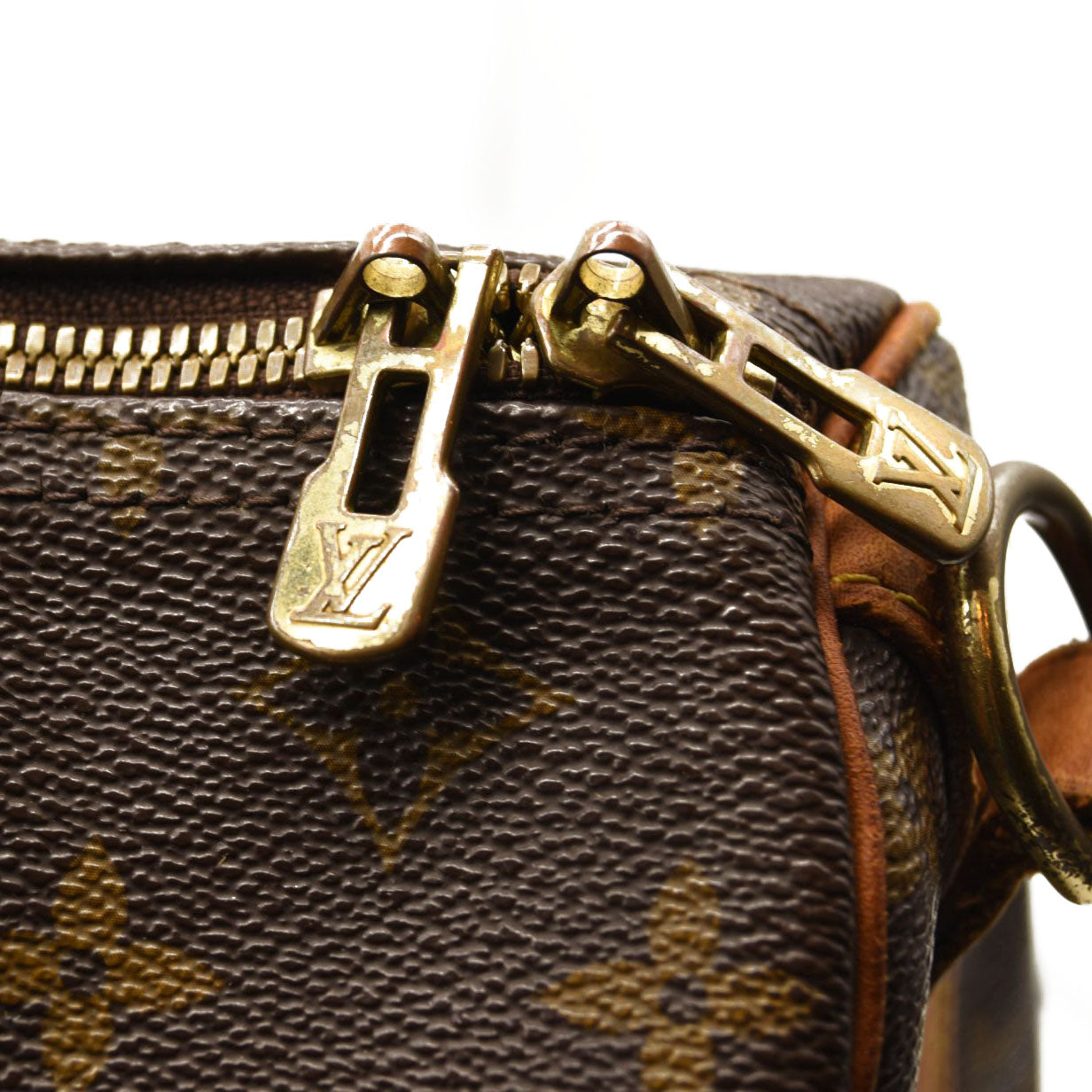 LOUIS VUITTON Monogram Speedy Bandouliere 30