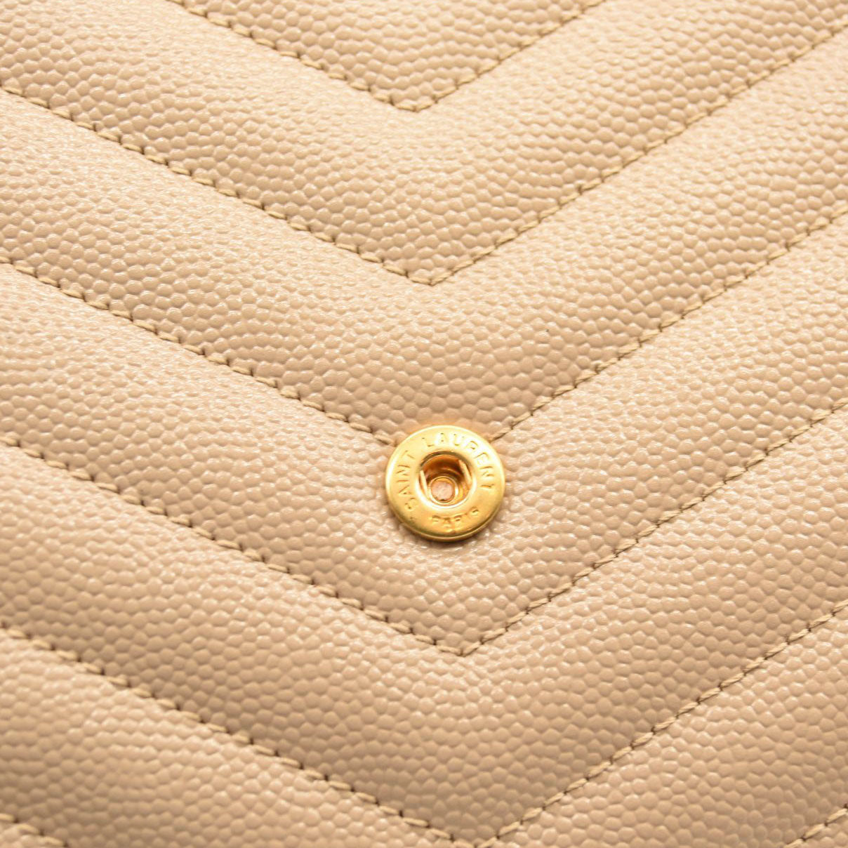 NEW SAINT LAURENT Grain De Poudre Matelasse Chevron Monogram Chain Wallet Dark Beige
