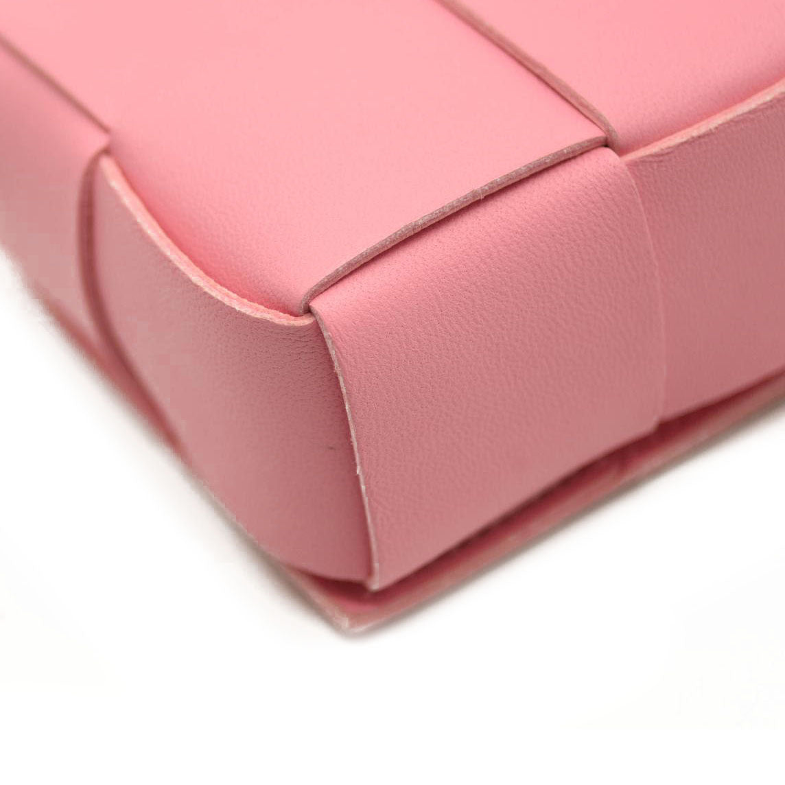 NEW BOTTEGA VENETA Lambskin Maxi Intrecciato Extra Mini Cassette Crossbody Bag Bon Bon