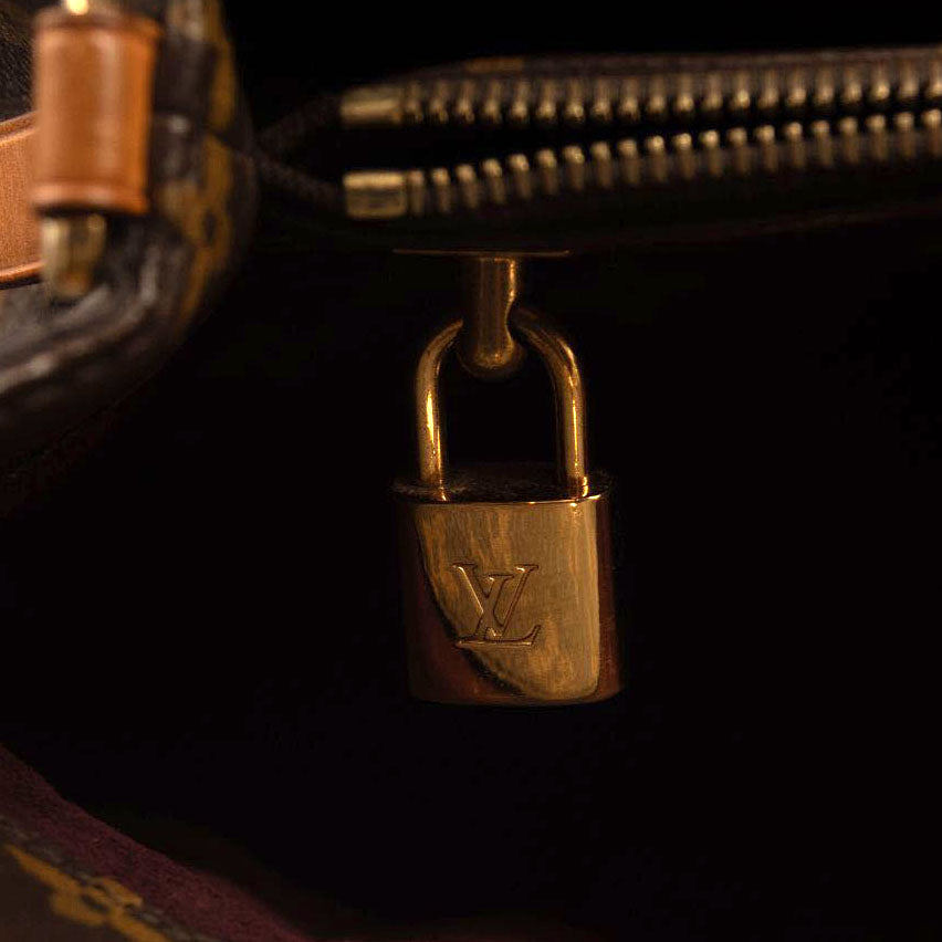 Louis Vuitton Monogram Montaigne GM