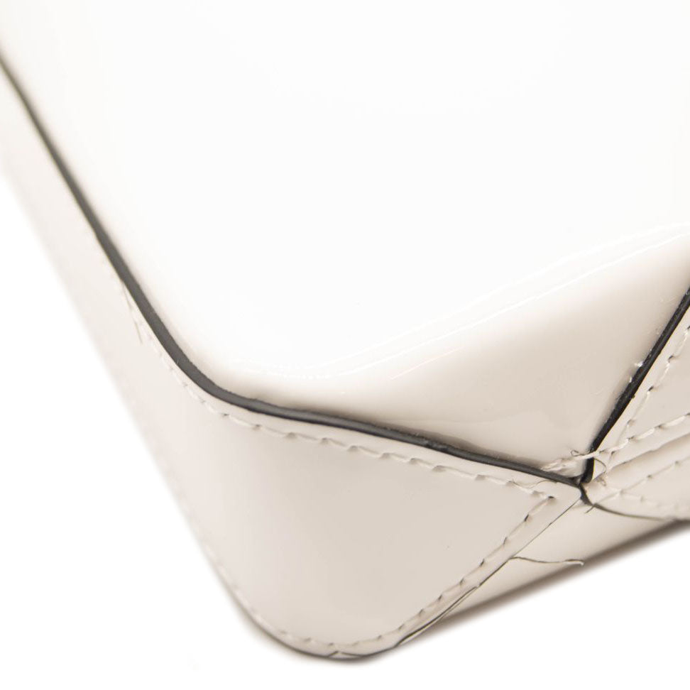 NEW Christian Louboutin White Small Hot Chick Leather Baguette Bag