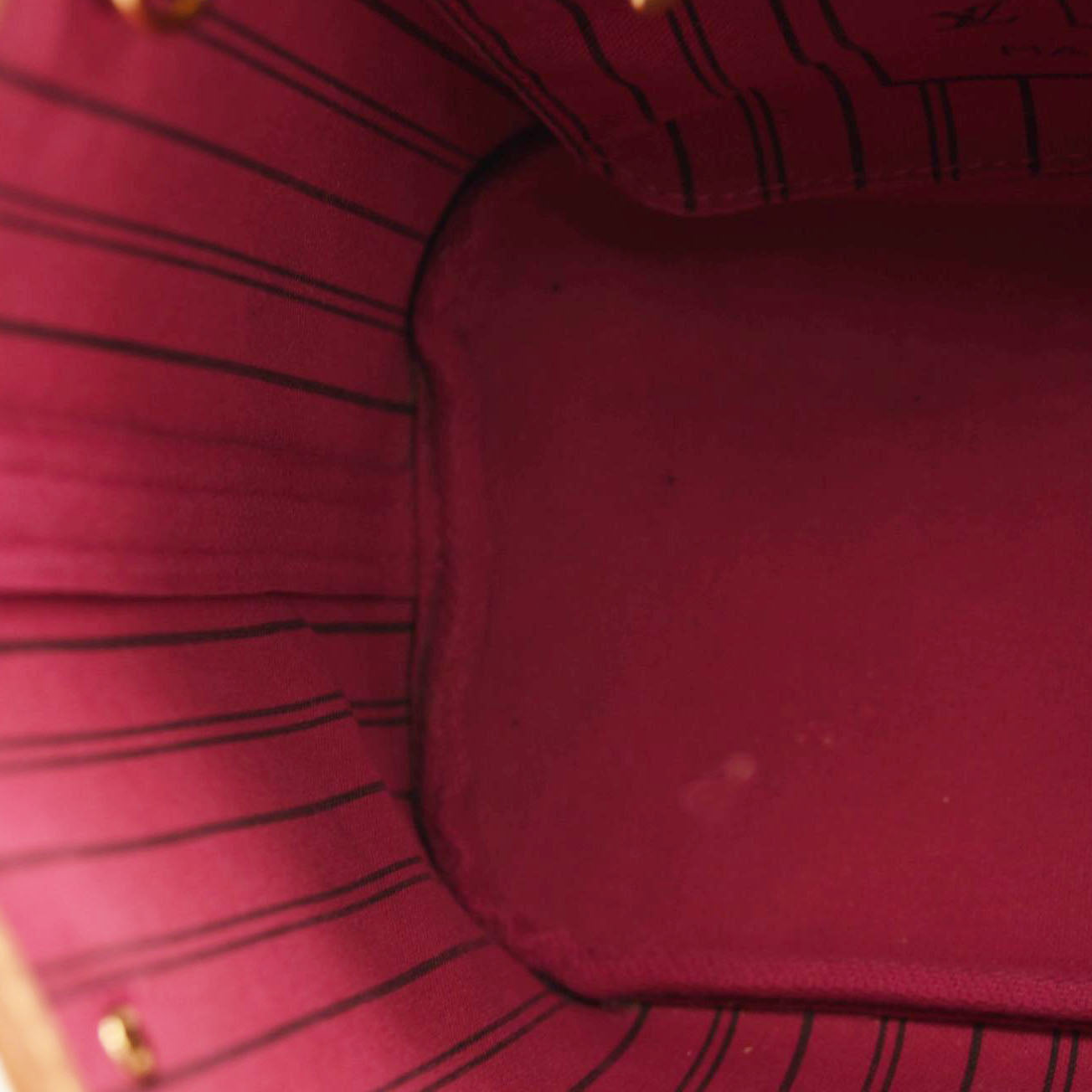 LOUIS VUITTON Monogram Neo Neverfull PM Pivoine