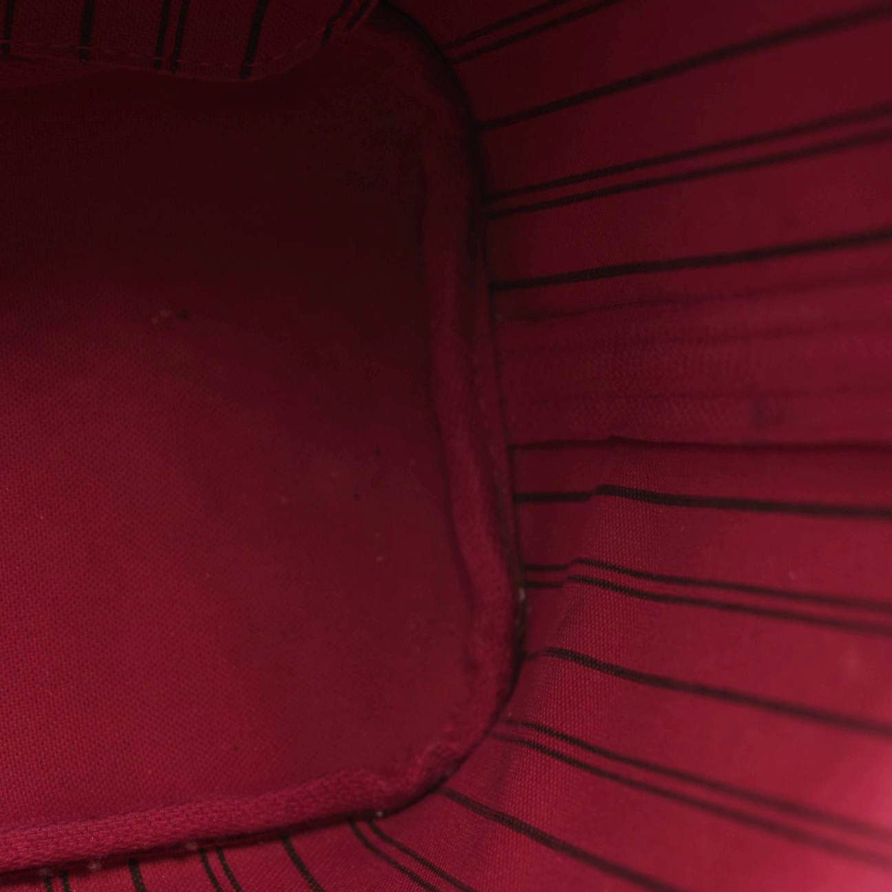 LOUIS VUITTON Monogram Neo Neverfull PM Pivoine