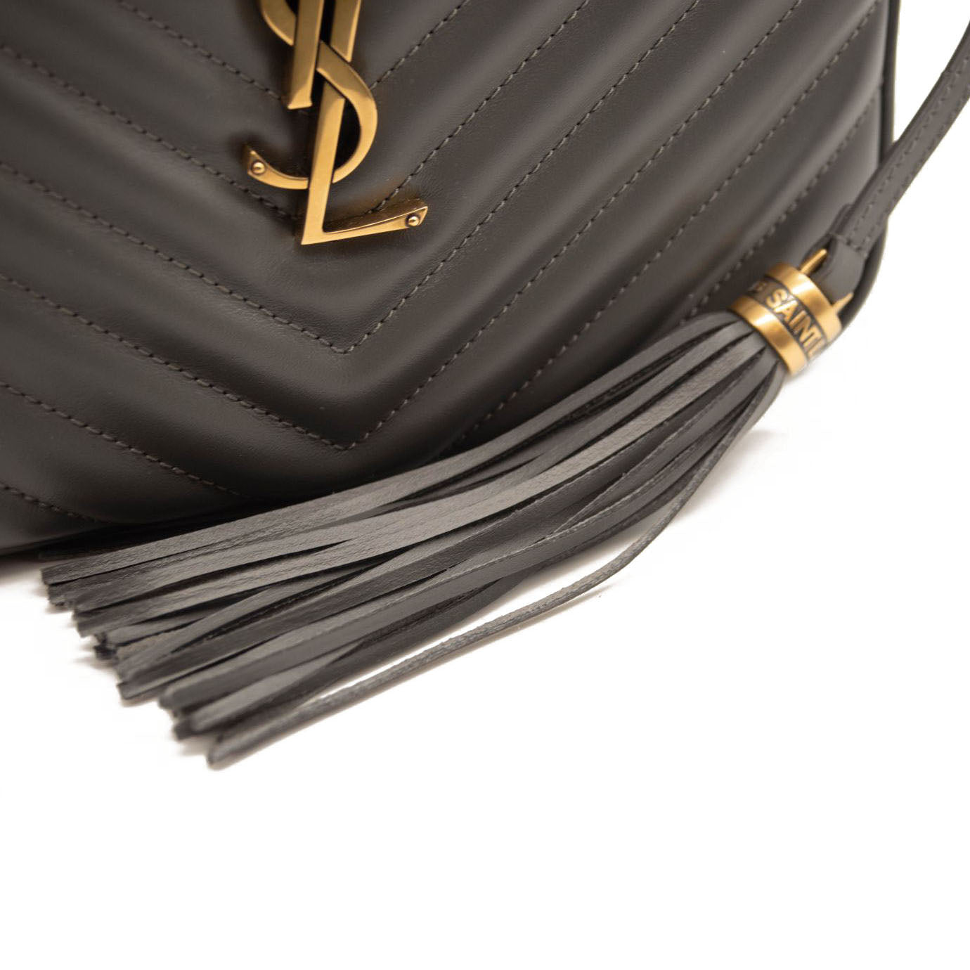 NEW Saint Laurent Grey Matelasse Leather Medium Monogram Lou Camera Crossbody Bag