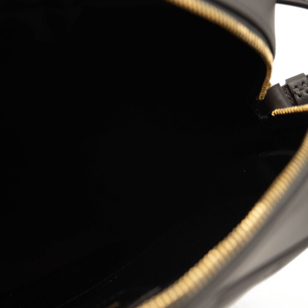 NEW Saint Laurent Grey Matelasse Leather Medium Monogram Lou Camera Crossbody Bag