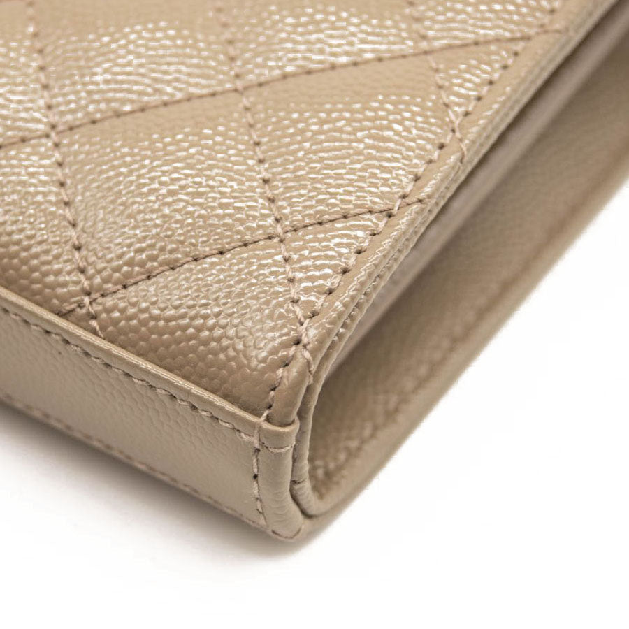 NEW SAINT LAURENT Grain De Poudre Mixed Matelasse Triquilt Monogram Chain Wallet Dark Beige