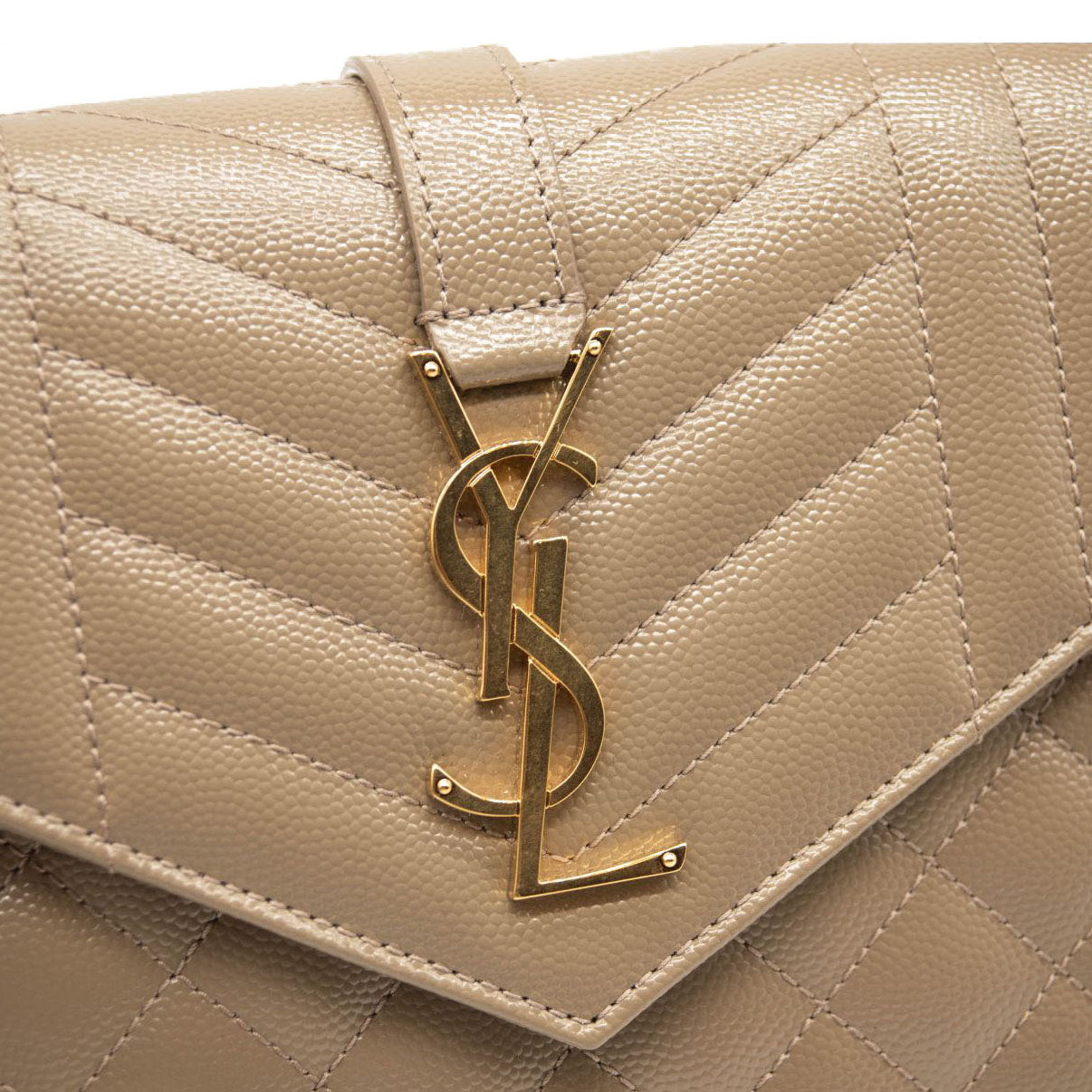 NEW SAINT LAURENT Grain De Poudre Mixed Matelasse Triquilt Monogram Chain Wallet Dark Beige