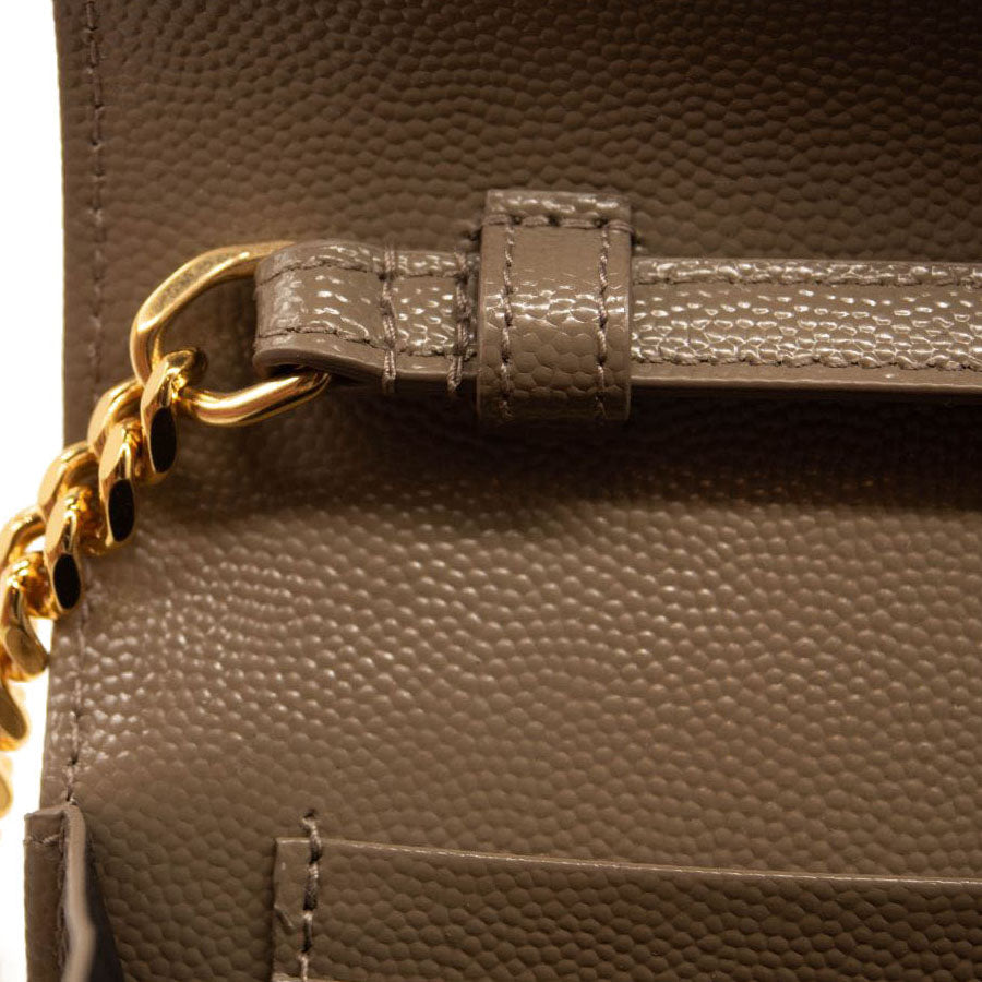 NEW SAINT LAURENT Grain De Poudre Mixed Matelasse Triquilt Monogram Chain Wallet Dark Beige
