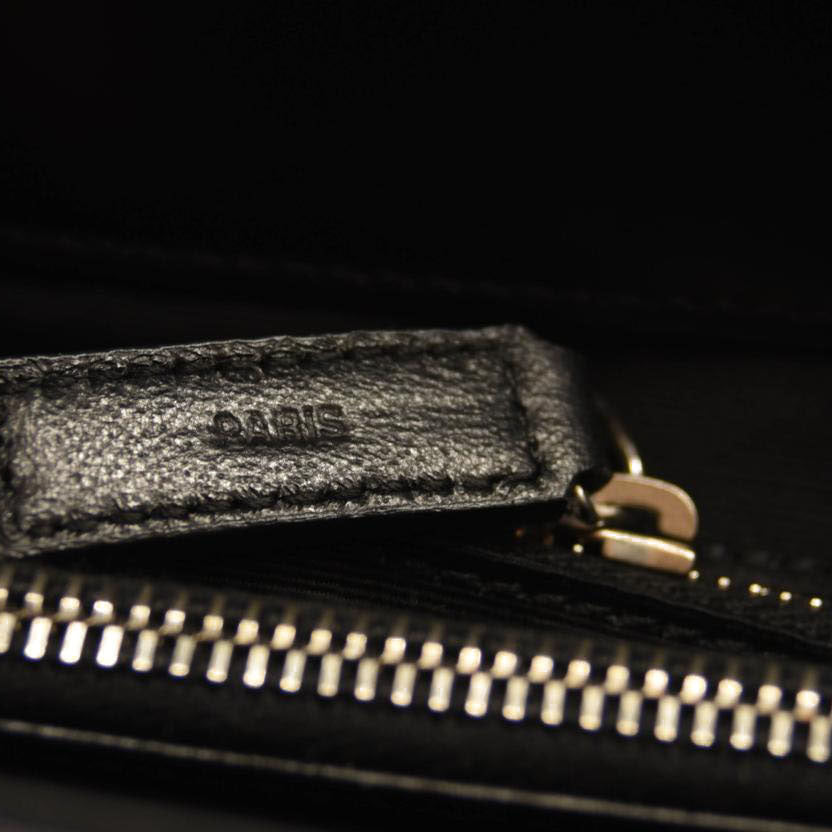 NEW SAINT LAURENT Calfskin Y Quilted Monogram Medium Loulou Chain Satchel Black