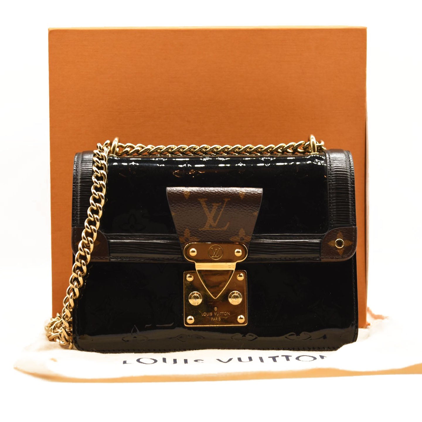 LOUIS VUITTON Vernis Epi Monogram Wynwood Black
