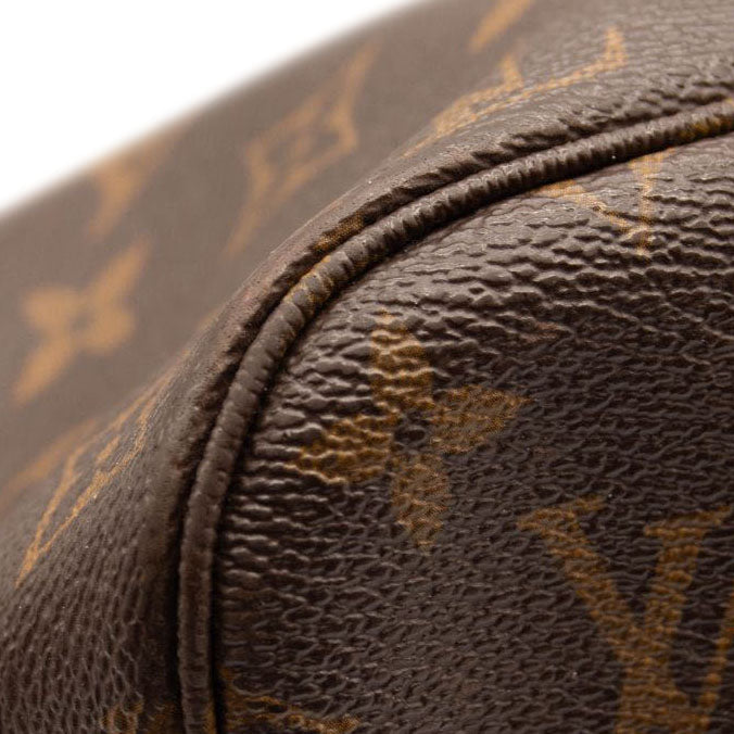 LOUIS VUITTON Monogram Neverfull MM Cherry Cerise