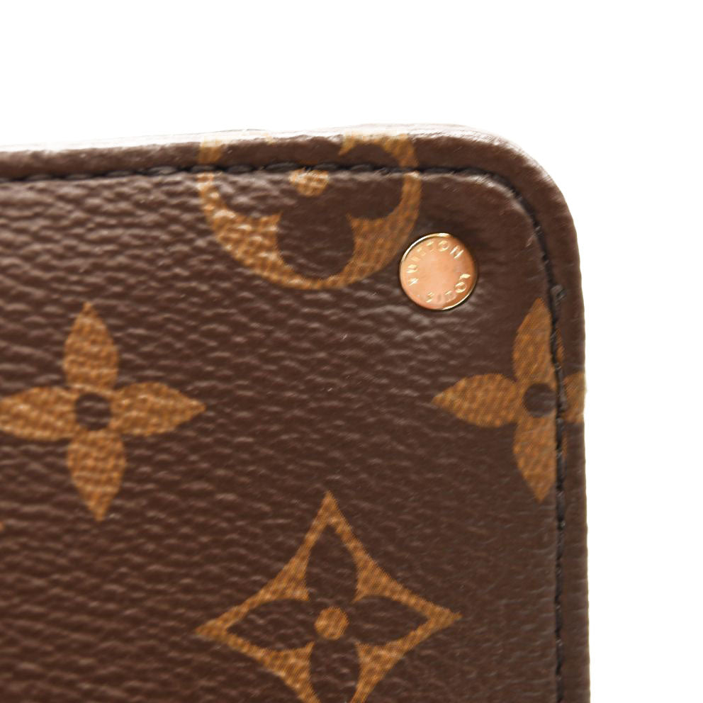 LOUIS VUITTON Vernis Epi Monogram Wynwood Black