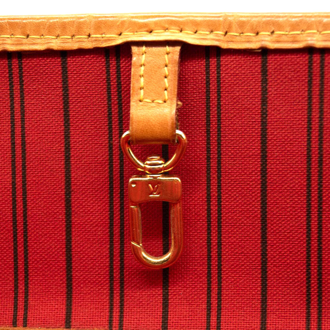 LOUIS VUITTON Monogram Neverfull MM Cherry Cerise