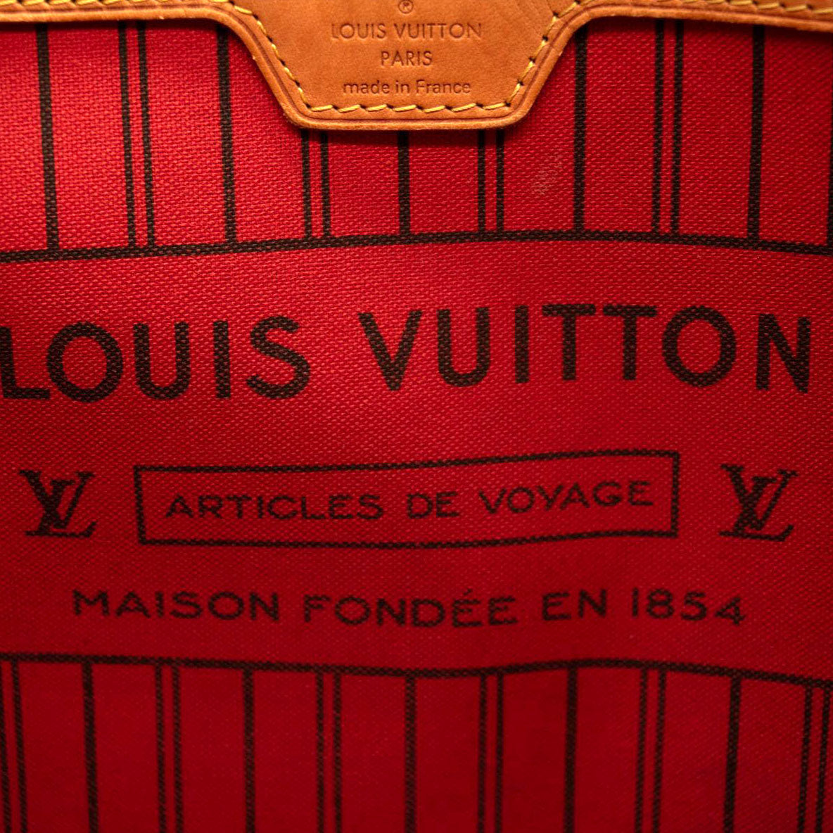 LOUIS VUITTON Monogram Neverfull MM Cherry Cerise