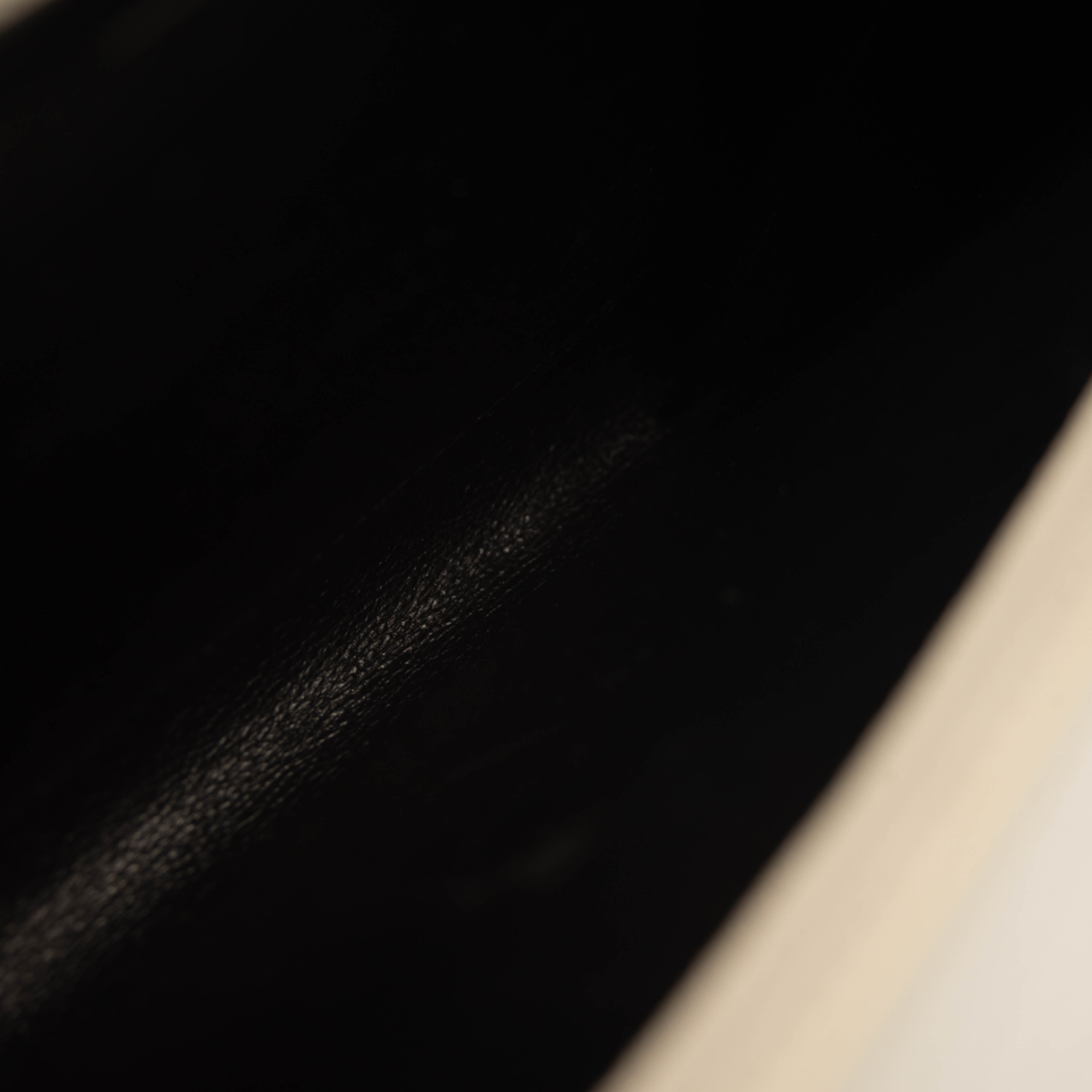 SAINT LAURENT Grain De Poudre Monogram Uptown Chain Wallet Crema Soft