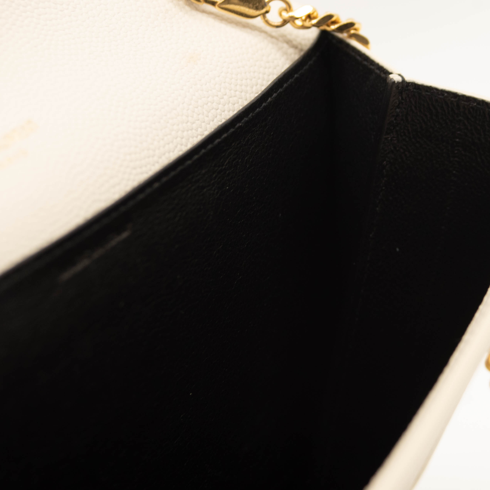 SAINT LAURENT Grain De Poudre Monogram Uptown Chain Wallet Crema Soft