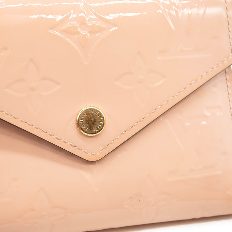 LOUIS VUITTON Vernis Victorine Compact Wallet Rose Ballerine