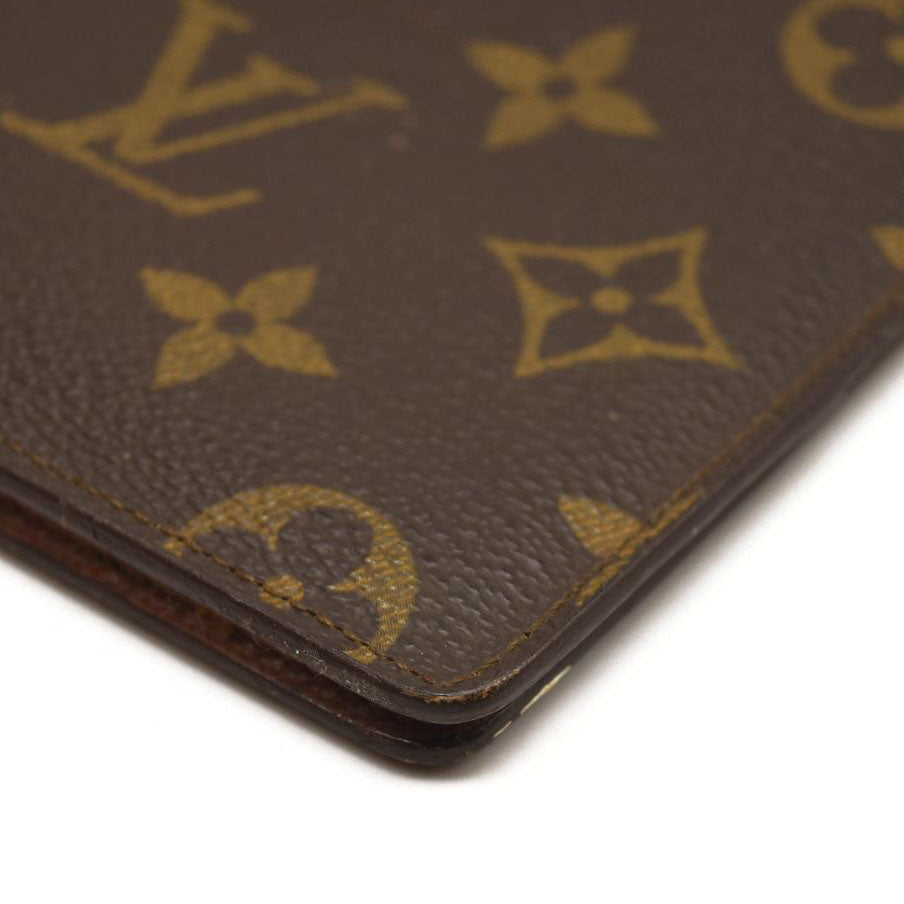 LOUIS VUITTON Monogram Passport Cover