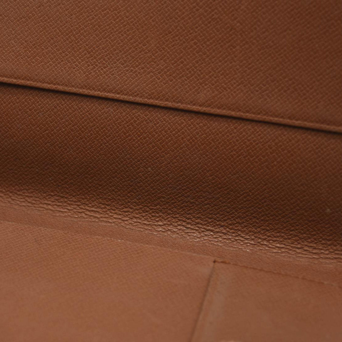 LOUIS VUITTON Monogram Passport Cover