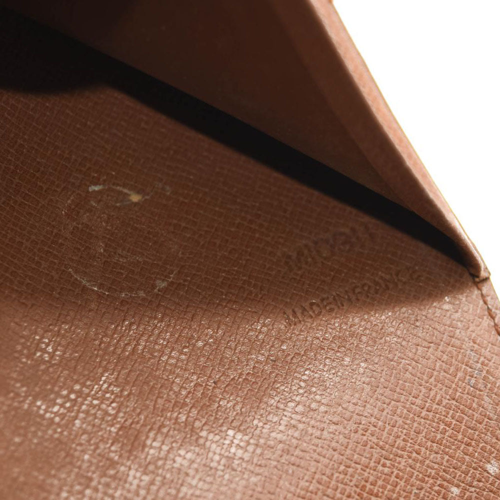 LOUIS VUITTON Monogram Passport Cover