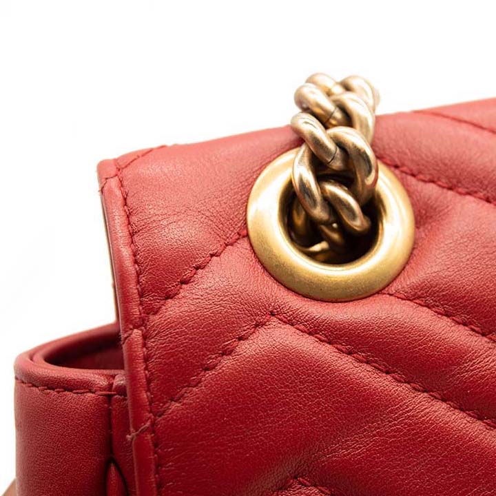 GUCCI Calfskin Matelasse Medium GG Marmont Shoulder Bag Hibiscus Red