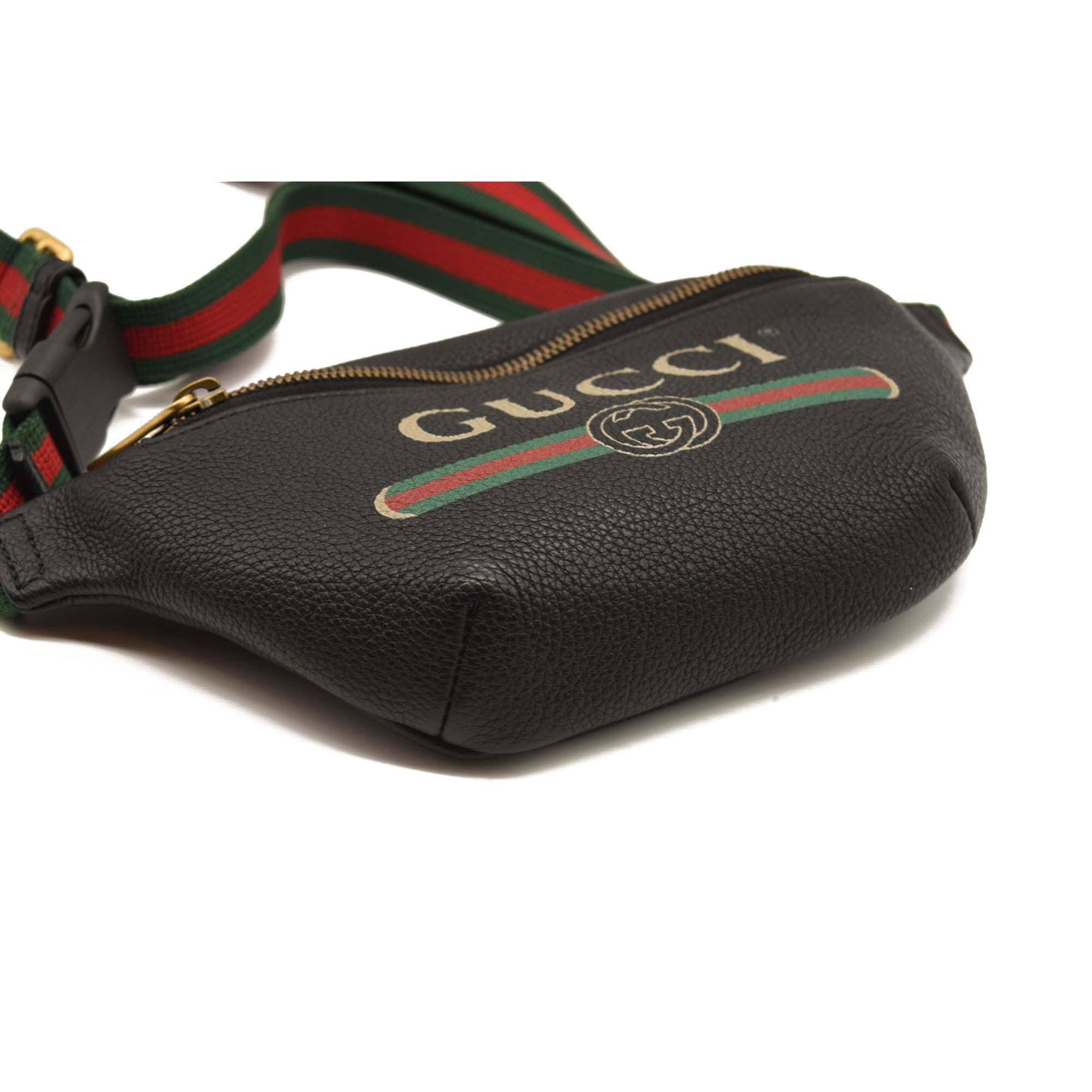 Gucci Grained Calfskin Small Logo Belt Bag Black