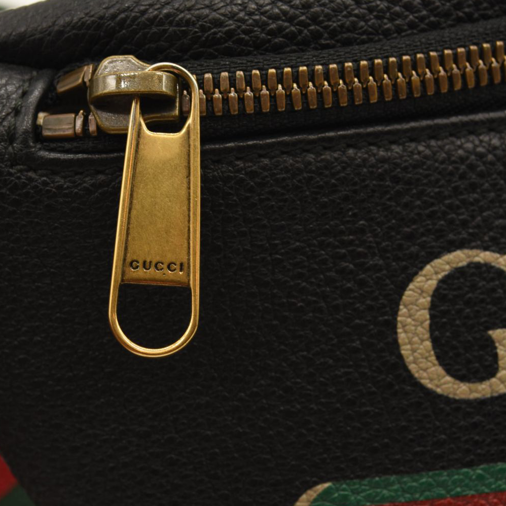 Gucci Grained Calfskin Small Logo Belt Bag Black