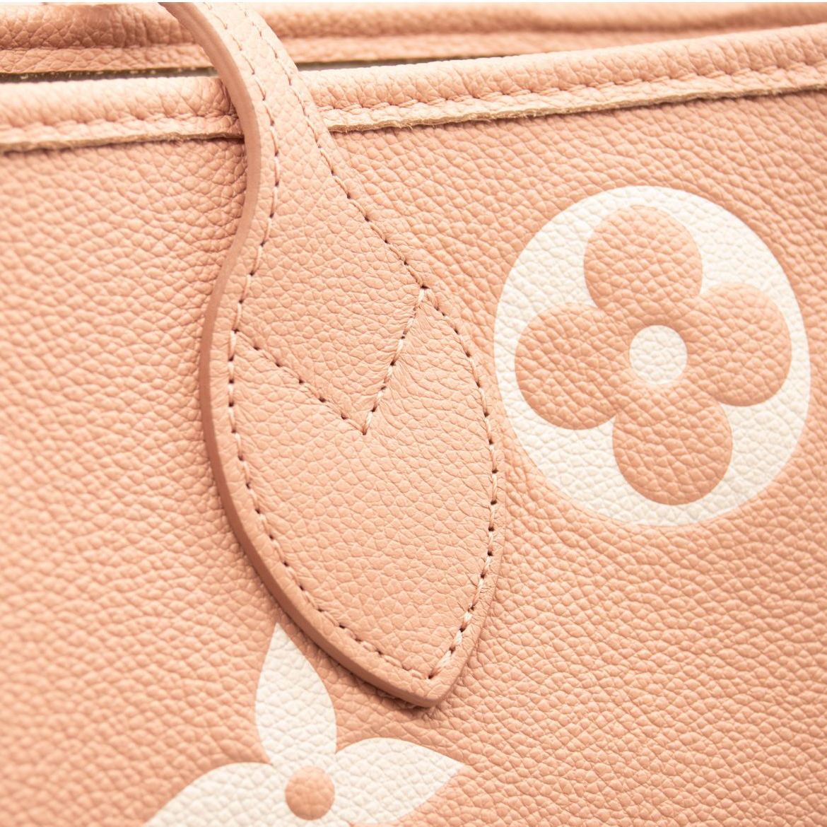 Louis Vuitton Empreinte Monogram Giant Neverfull MM Trianon Pink Cream