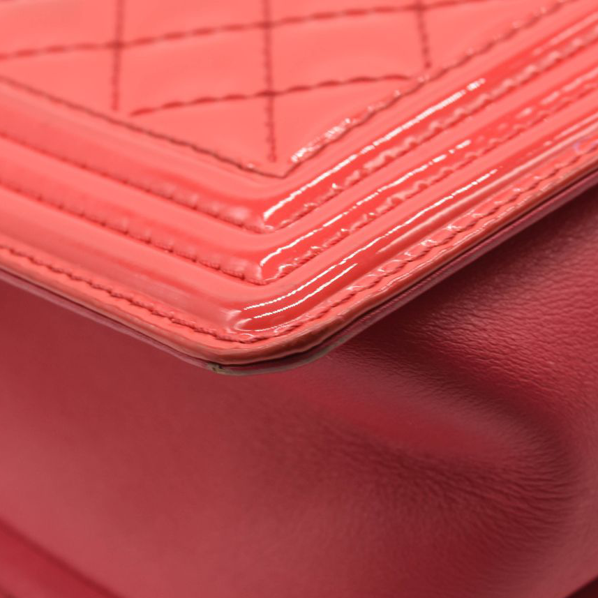 Chanel Patent Calfskin Enamel Quilted Medium Boy Flap Dark Pink