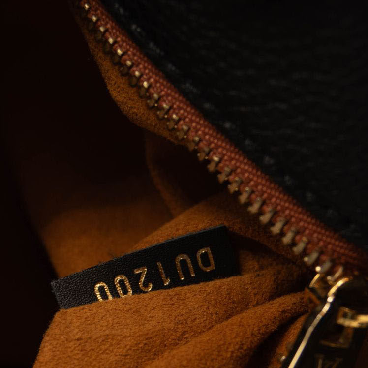 USED Louis Vuitton Empreinte Monogram Giant Onthego GM Black