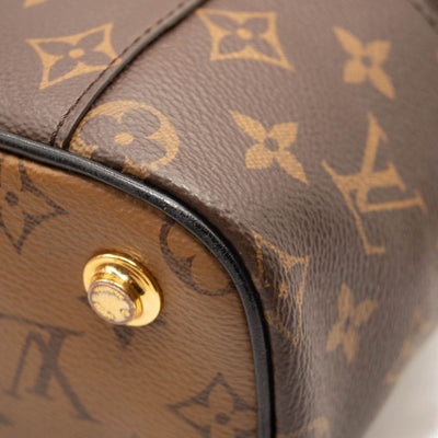 Louis Vuitton Reverse Monogram Vanity PM Shoulder Bag (SHF-19246) – LuxeDH