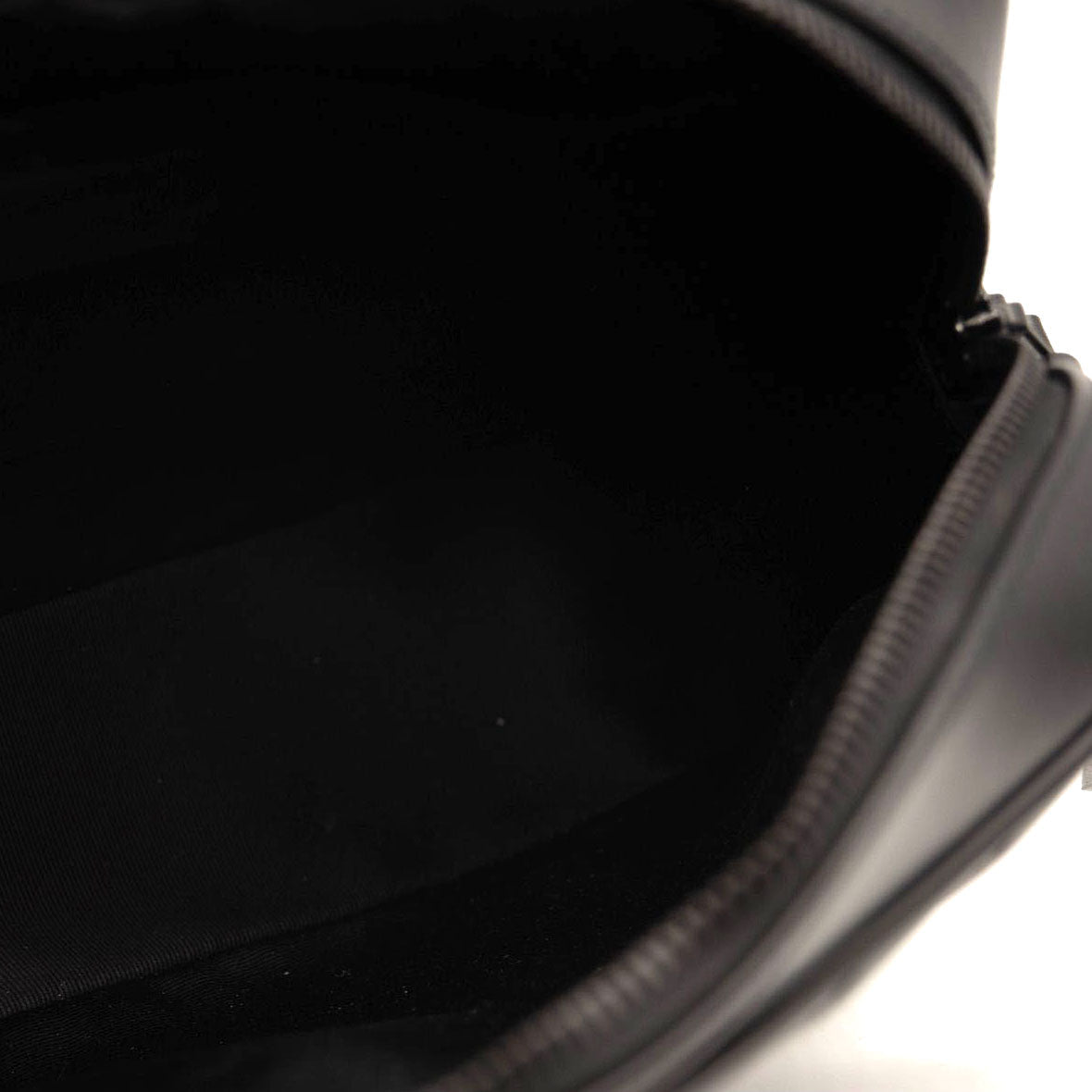 NEW SAINT LAURENT Calfskin Matelasse Monogram Monochrome Lou Camera Bag Black Noir