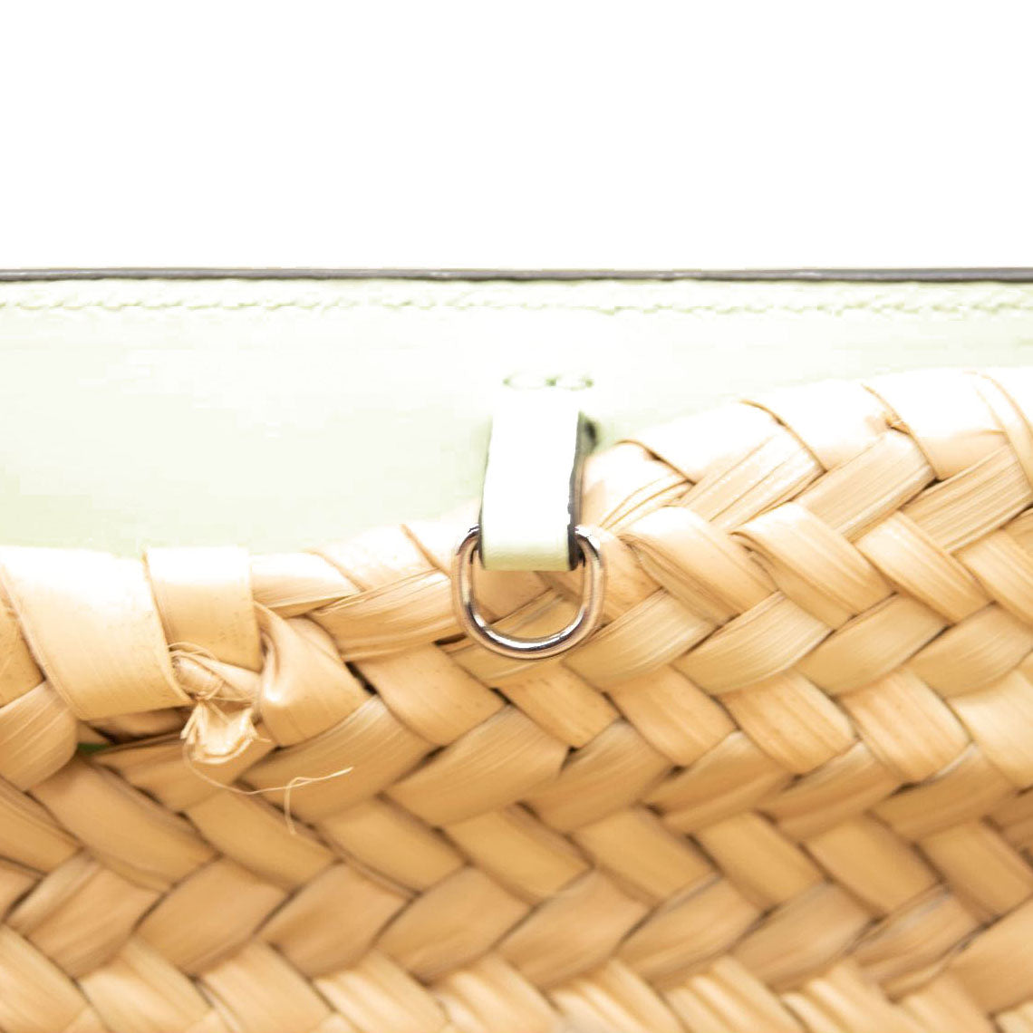 NEW CHRISTIAN LOUBOUTIN Woven Straw Loubishore Tote Studio Green