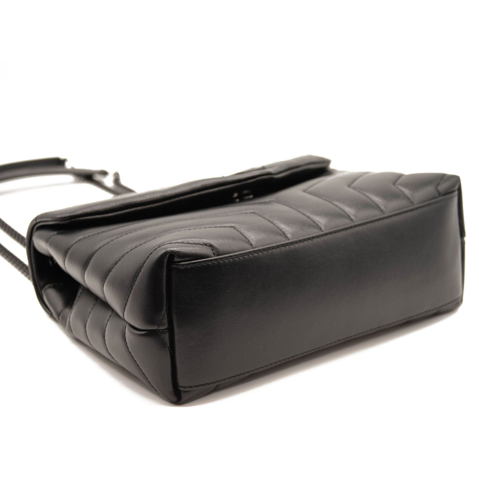 NEW SAINT LAURENT Calfskin Y Quilted Monogram Monochrome Small Loulou Chain Satchel Black