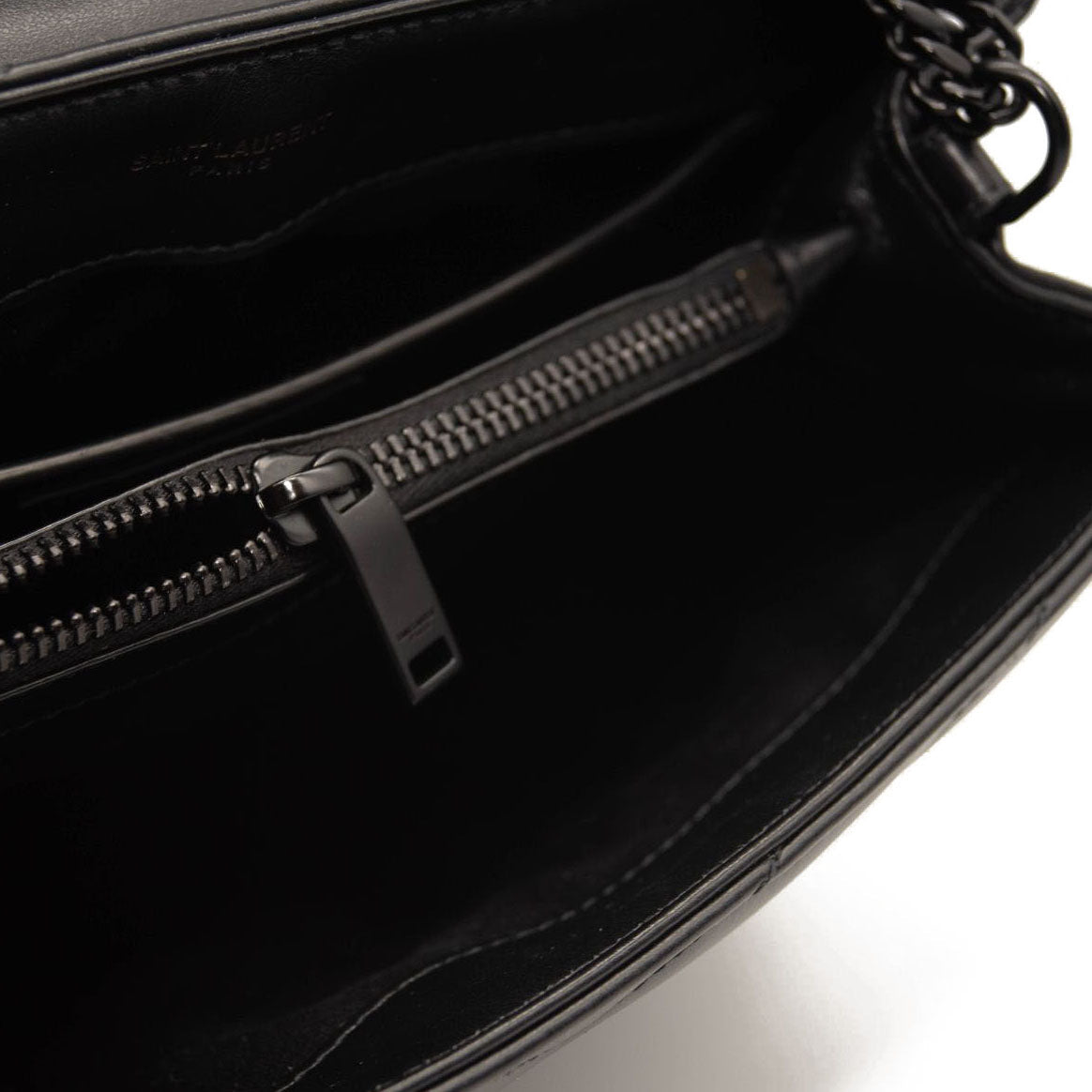 USED SAINT LAURENT Calfskin Y Quilted Monogram Monochrome Small Loulou Chain Satchel Black