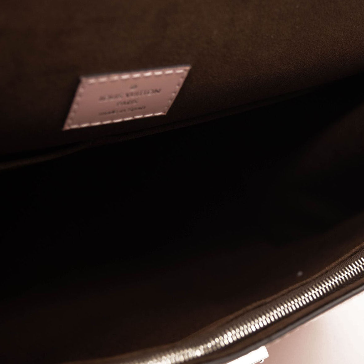 Louis Vuitton Epi Cluny MM Rose Ballerine Pink