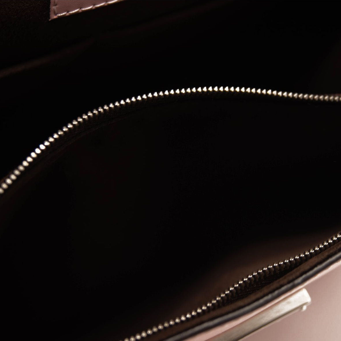 Louis Vuitton Epi Cluny MM Rose Ballerine Pink