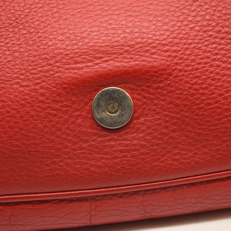 Gucci Pebbled Calfskin Medium Soho Flap Crossbody Red