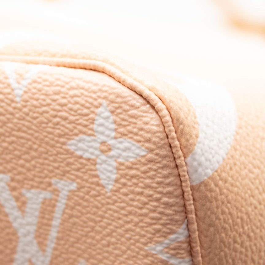 Louis Vuitton Monogram Giant By The Pool Neverfull MM Brume