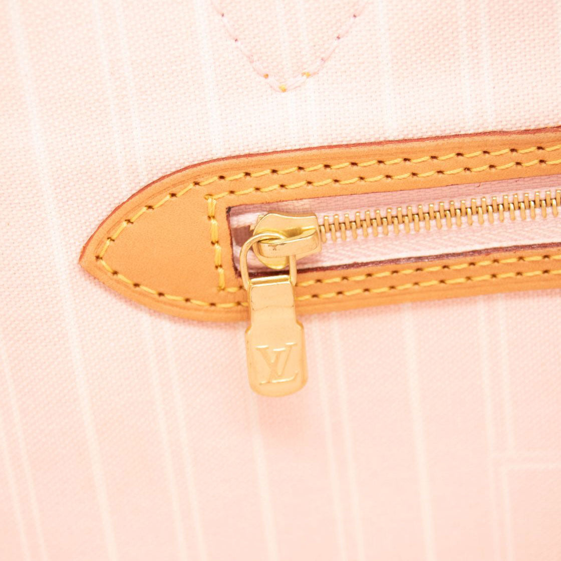 Louis Vuitton Monogram Giant By The Pool Neverfull MM Light Pink