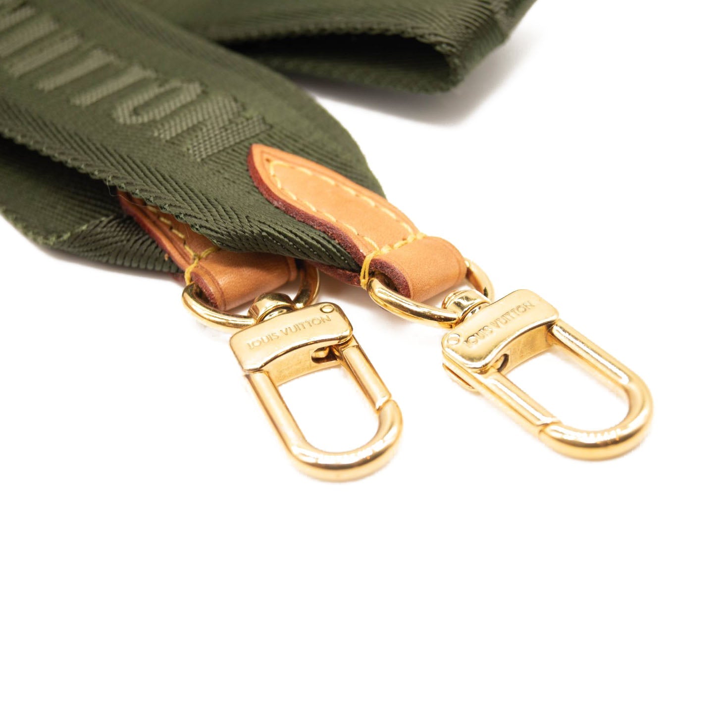 LOUIS VUITTON Monogram New Wave Multi Pochette Accessories Shoulder Strap Khaki