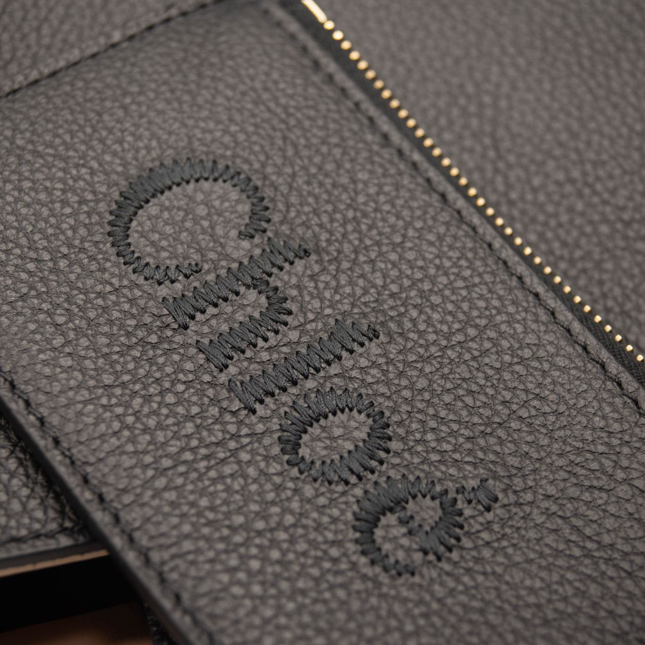 NEW $1650 Chloé Sense Medium East-West Tote Bag