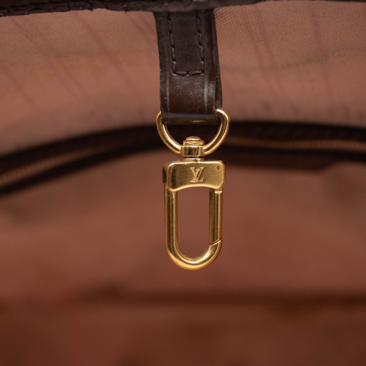 LOUIS VUITTON Damier Ebene Neo Neverfull MM Rose Ballerine