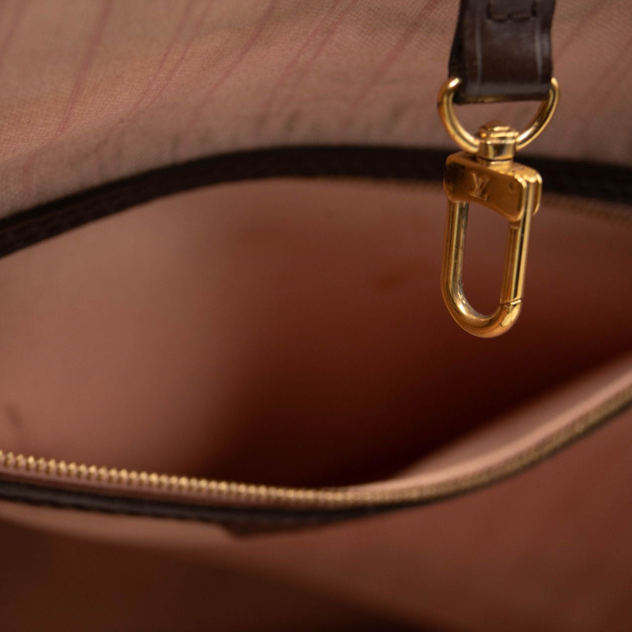 LOUIS VUITTON Damier Ebene Neo Neverfull MM Rose Ballerine