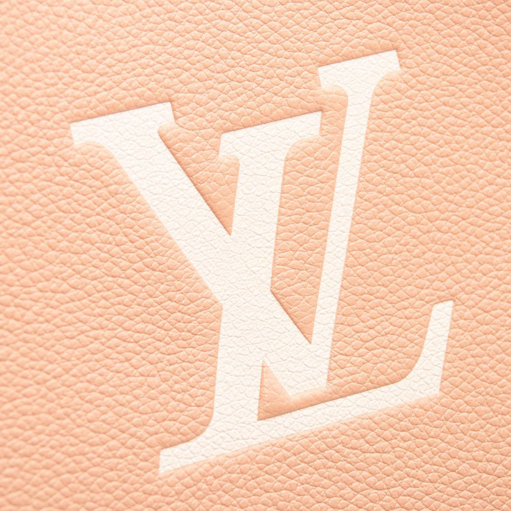LOUIS VUITTON Empreinte Monogram Giant Onthego MM Arizona Creme
