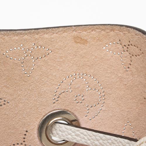 LOUIS VUITTON Bella Mahina Calf Leather Crossbody Bag Lilas Rose