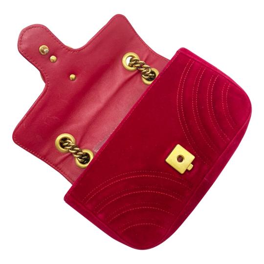 Gucci Shoulder Marmont Gg Mini Quilted Red Chevron Velvet Cross Body Bag