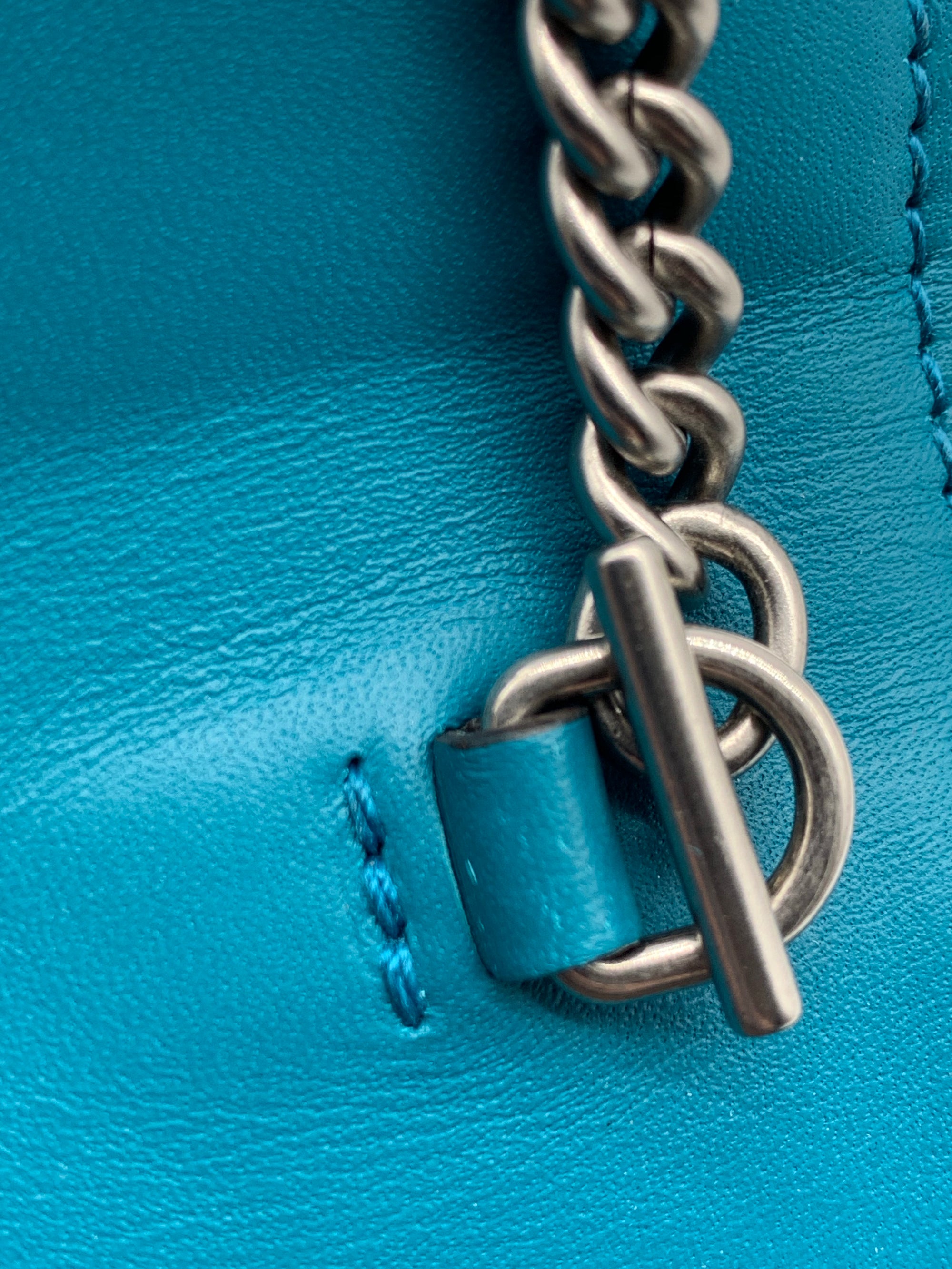 Gucci Chain Wallet Dionysus Velvet Mini Blue Cross Body Bag