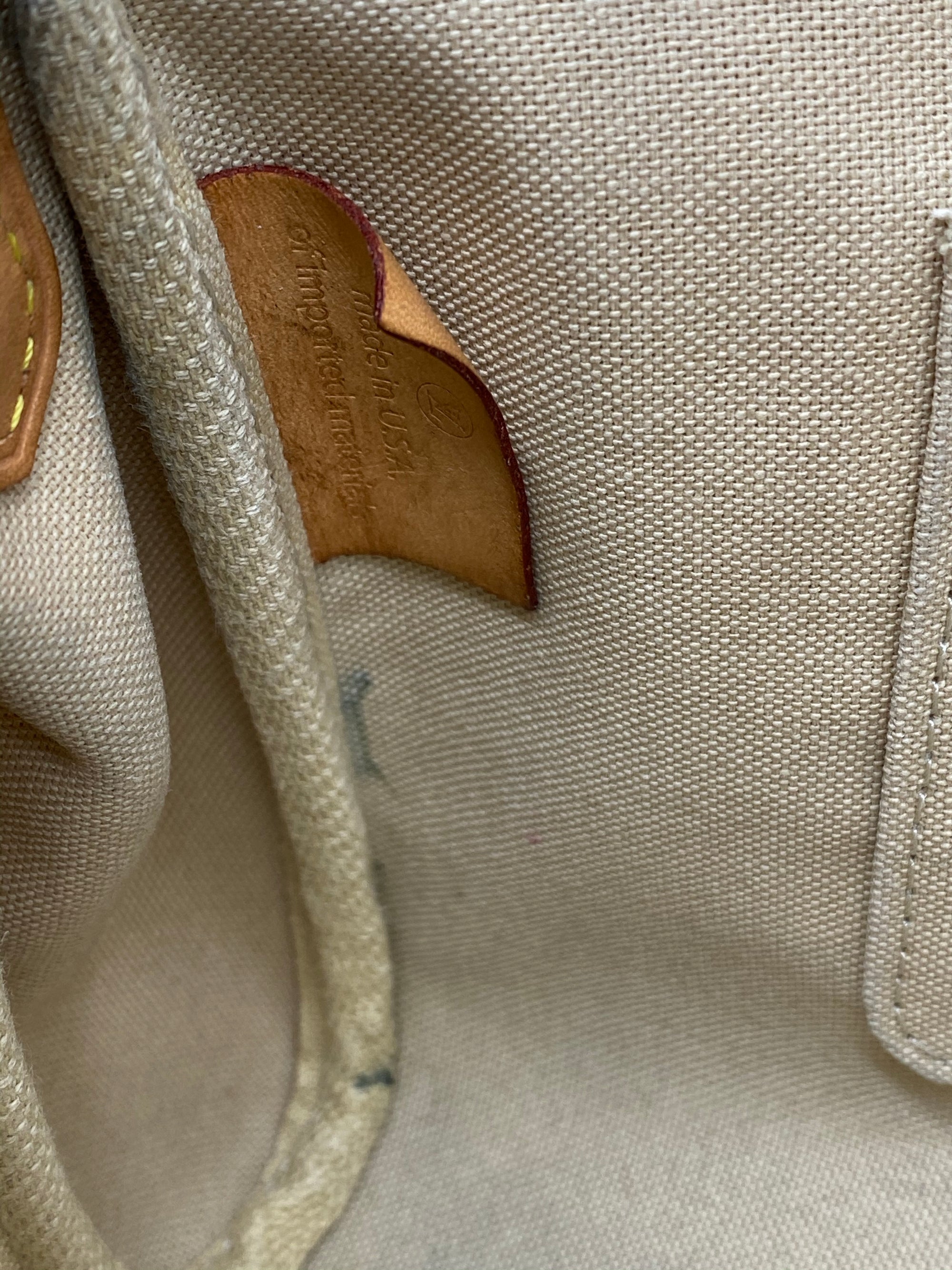 Louis Vuitton Favorite Damier Azur Mm White Canvas Shoulder Bag