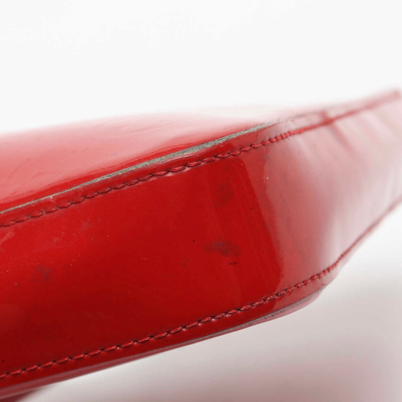 Louis Vuitton Vernis Felicie Pochette Chain Wallet Cherry